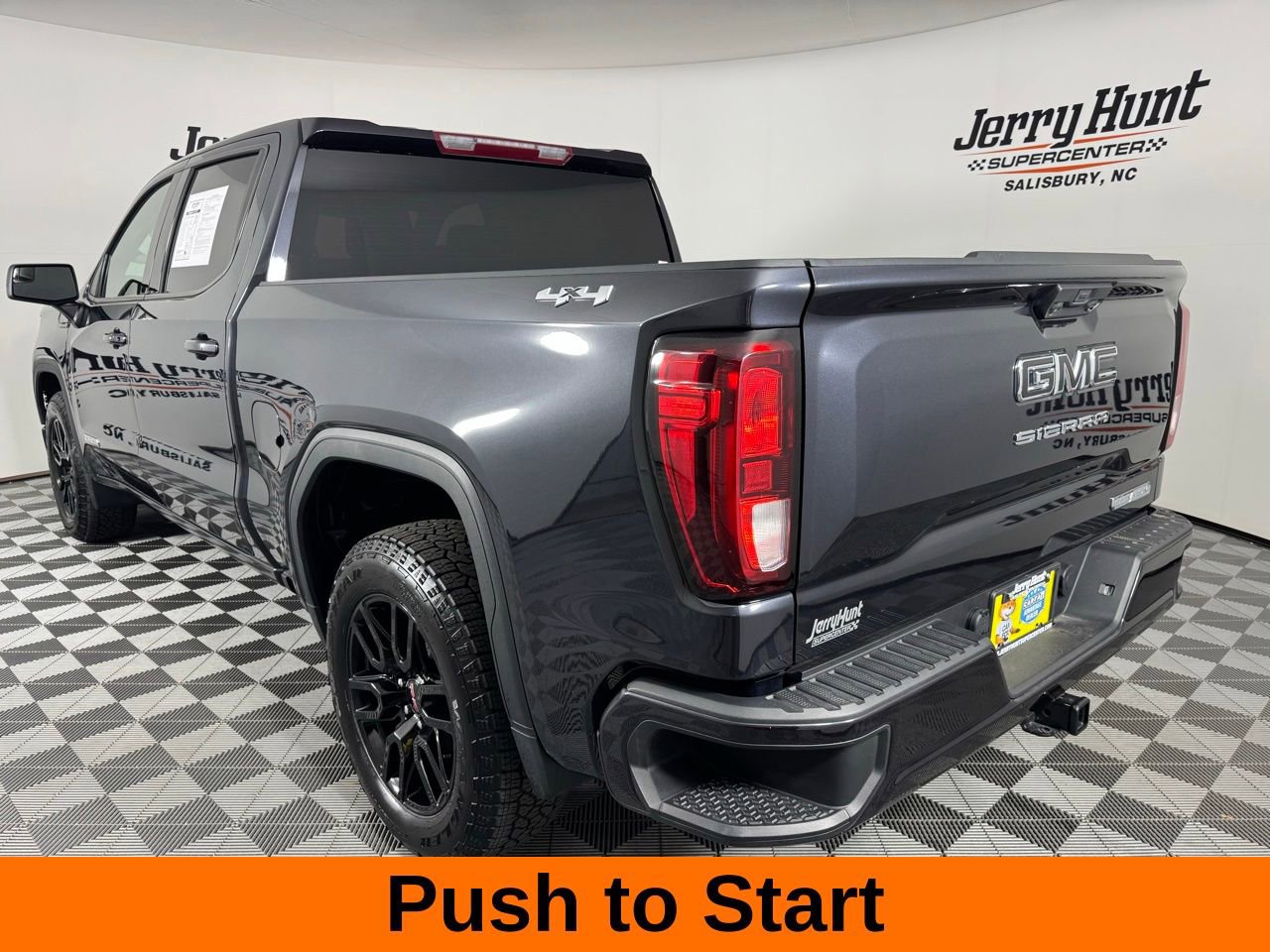 Used 2024 GMC Sierra 1500 Elevation image 9