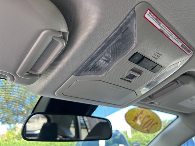 Used 2024 Toyota RAV4 XLE image 31