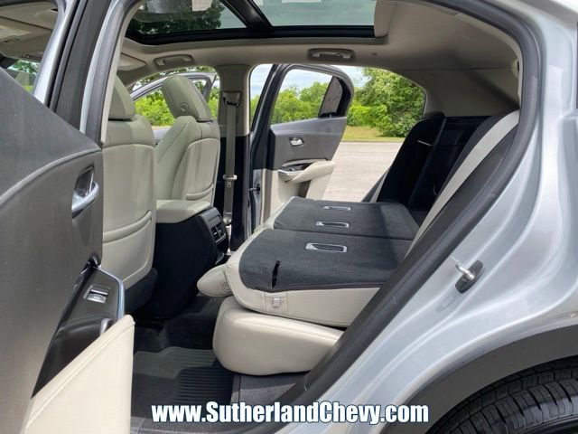 Used 2019 Cadillac XT4 Luxury w/ Cold Weather Package AWD/4WD image 40
