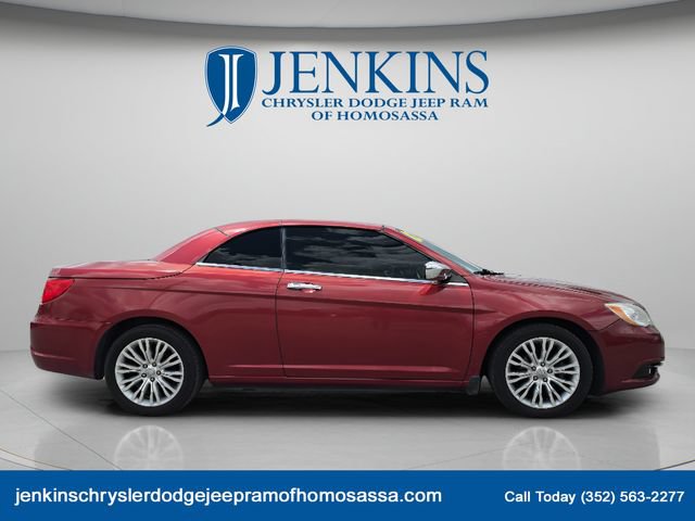 Used 2012 Chrysler 200 Limited FWD image 3