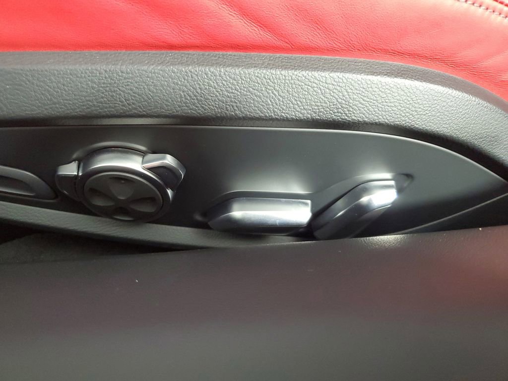 Used 2023 Audi R8 V10 performance w/ Premium Package image 12