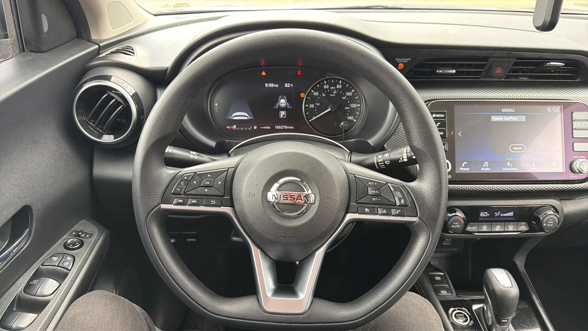 Used 2021 Nissan Kicks SV FWD image 10