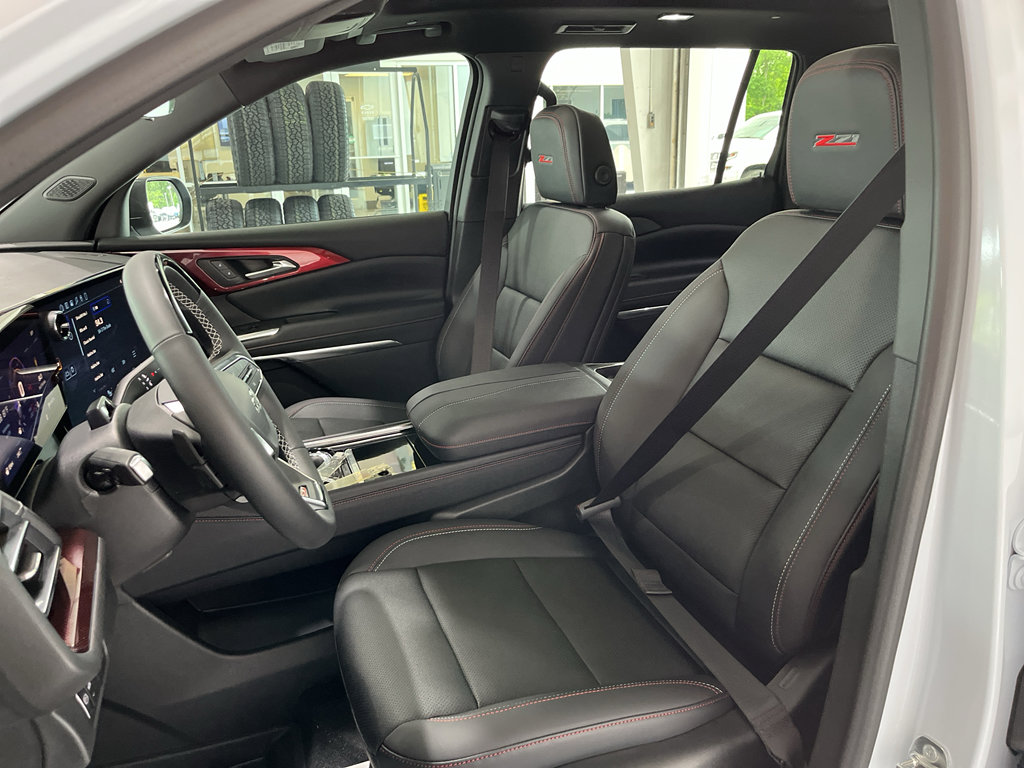 New 2026 Chevrolet Traverse Z71 w/ Enhanced Driving Package AWD/4WD image 13