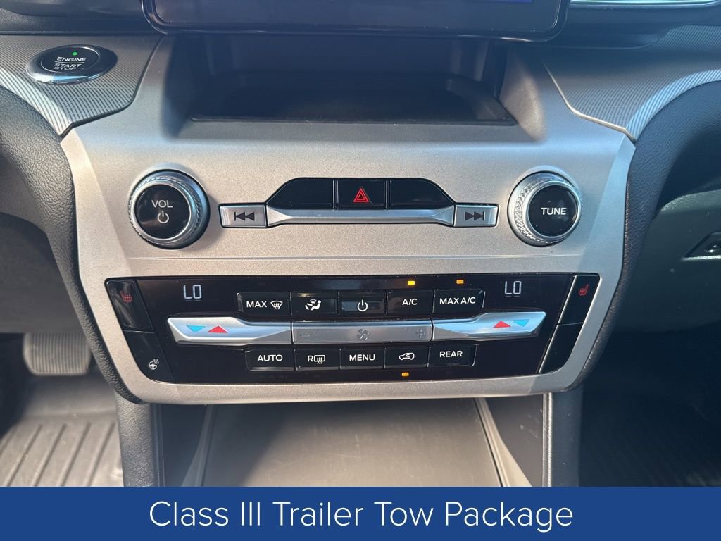 Used 2021 Ford Explorer XLT w/ Equipment Group 202A image 22