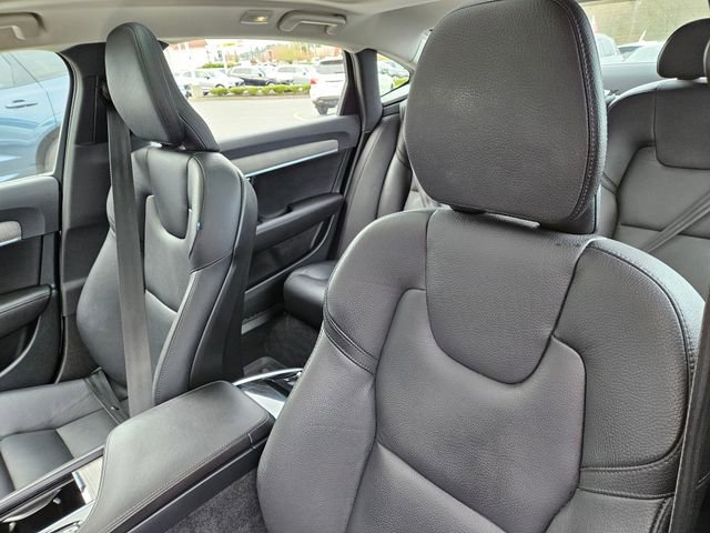 Certified 2023 Volvo S90 B6 Plus w/ Protection Package Premier image 22