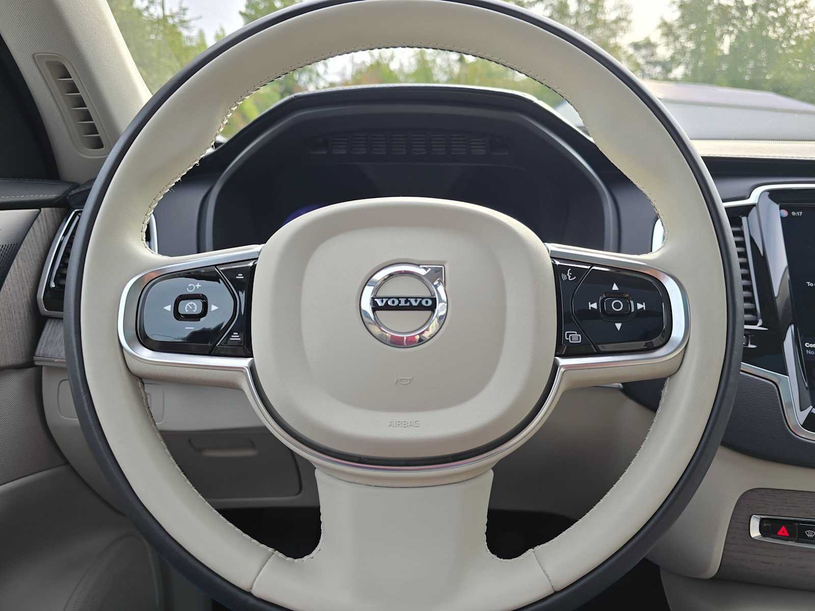 Used 2023 Volvo XC90 T8 Ultimate w/ Protection Package Premier AWD/4WD image 26