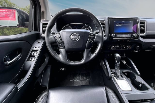 Certified 2024 Nissan Frontier SL RWD image 9