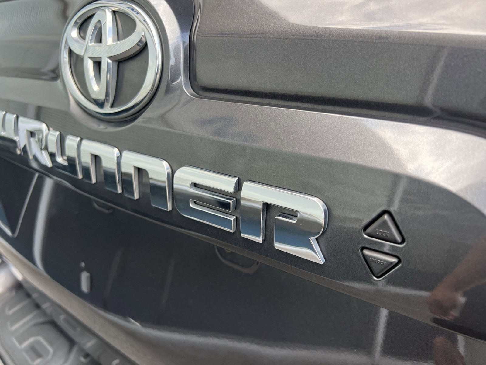 Used 2023 Toyota 4Runner SR5 image 34