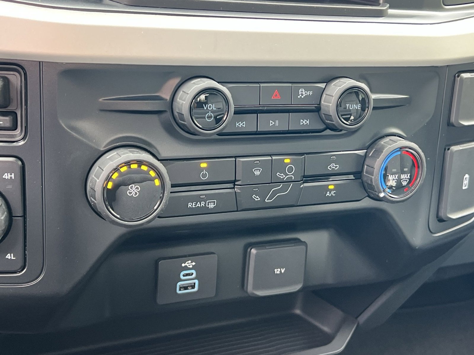 New 2026 Ford F250 XL w/ STX Appearance Package image 20