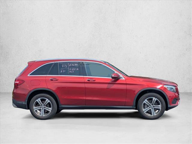 Used 2017 Mercedes-Benz GLC 300 4MATIC image 4