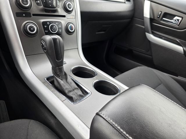 Used 2013 Ford Edge SE image 17
