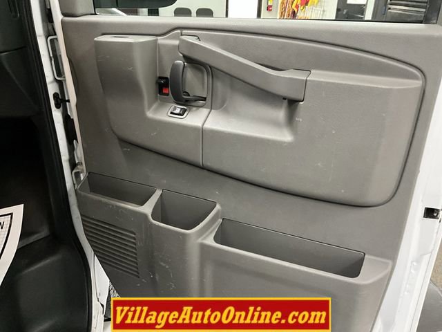 Used 2020 Chevrolet Express 2500 w/ Communications Package image 24
