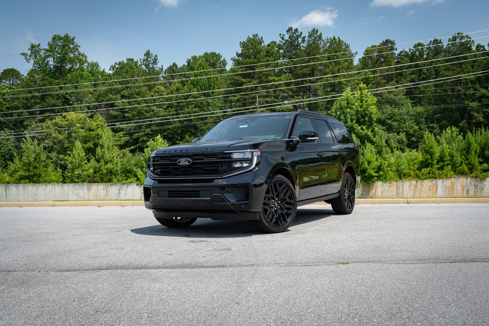 New 2026 Ford Expedition Platinum w/ Stealth Performance Package AWD/4WD image 1
