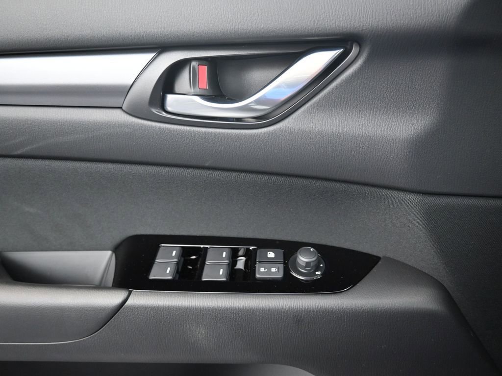 Used 2025 MAZDA CX-5 AWD 2.5 S image 13