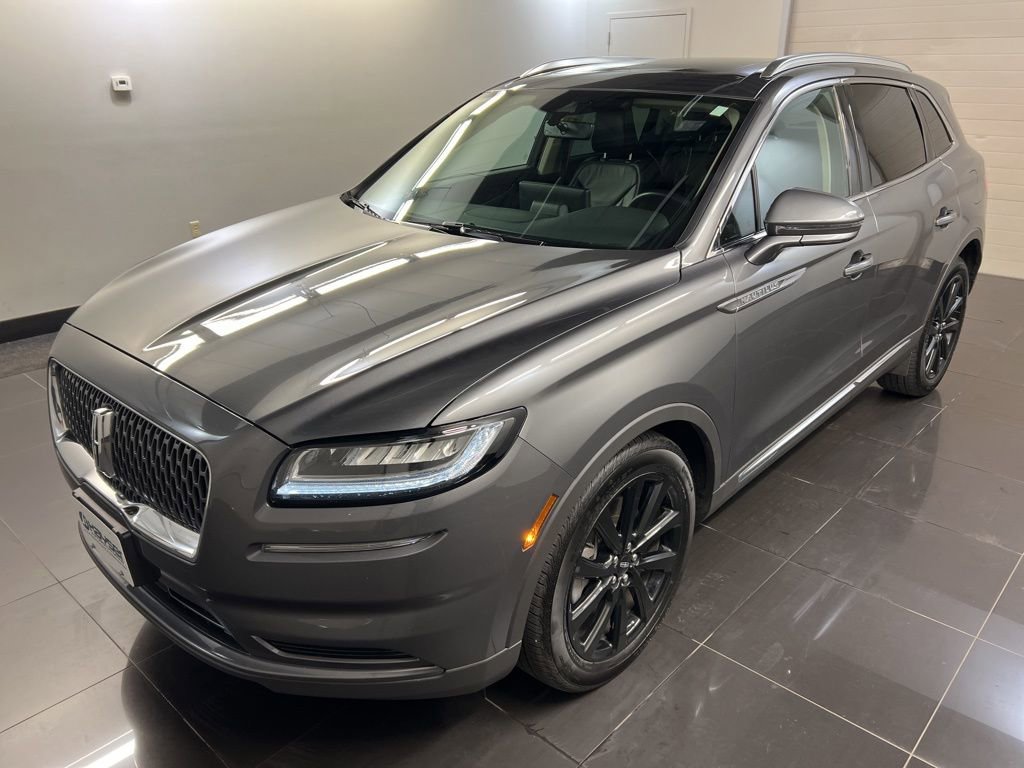 Certified 2023 Lincoln Nautilus Reserve w/ Monochromatic Package AWD/4WD image 3