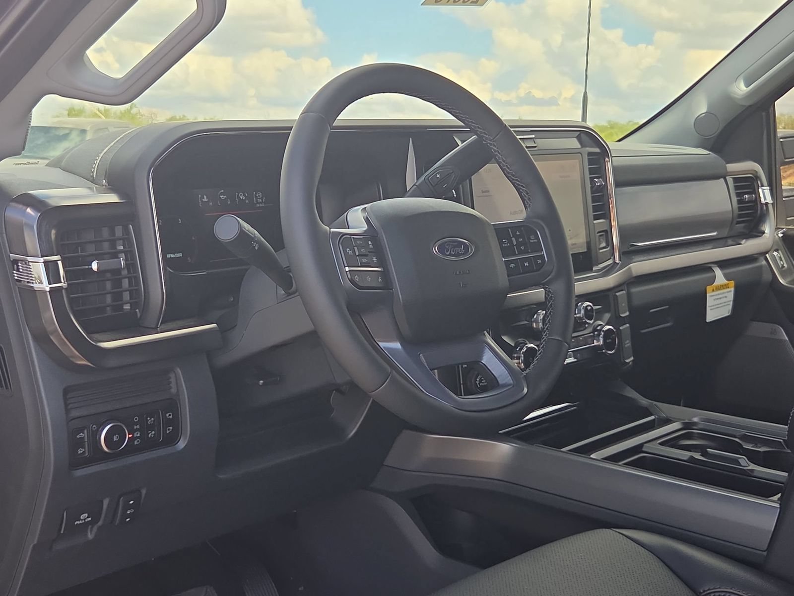 New 2026 Ford F250 Lariat w/ Tremor Off-Road Package AWD/4WD image 13