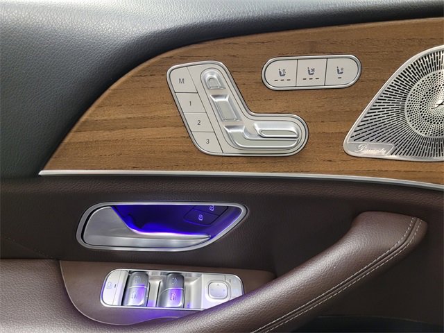 Used 2021 Mercedes-Benz GLS 450 4MATIC image 29