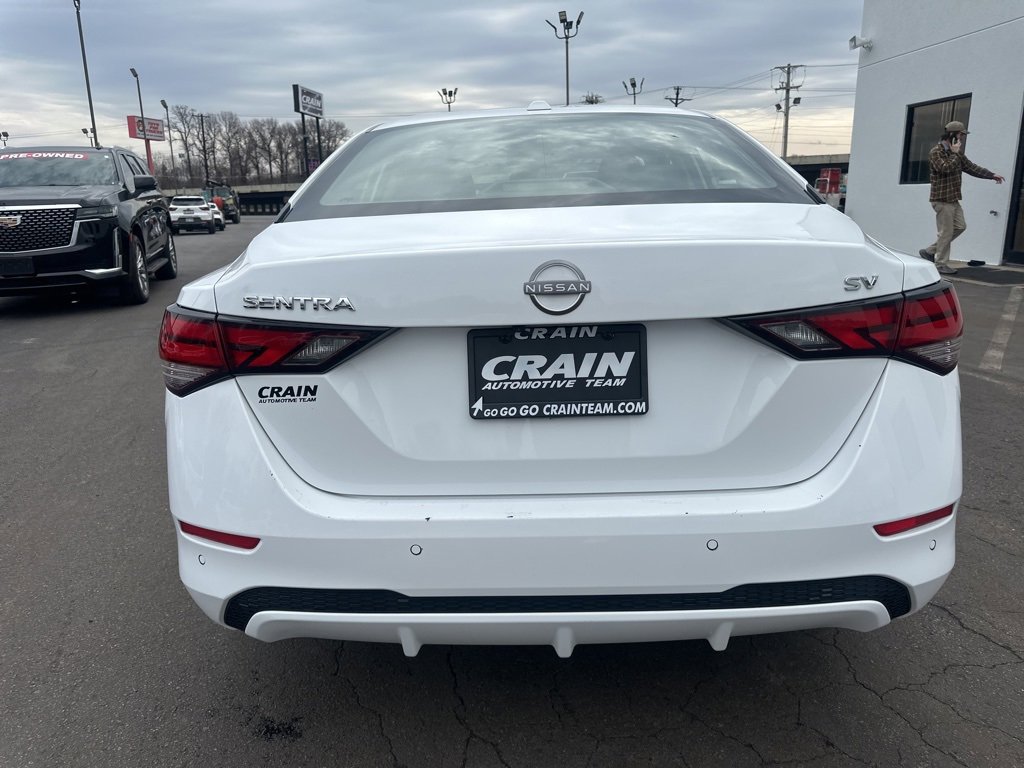 Used 2024 Nissan Sentra SV image 7