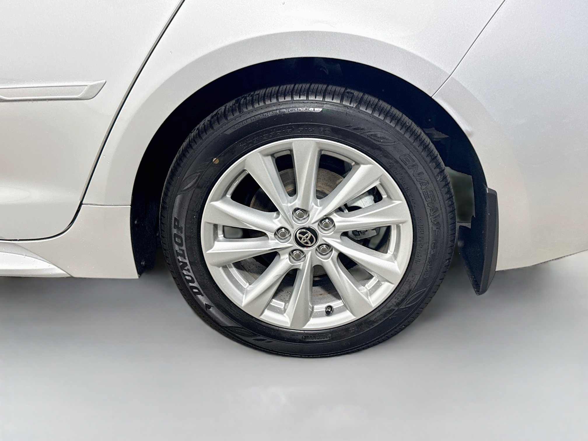 New 2026 Toyota Corolla XLE FWD image 30