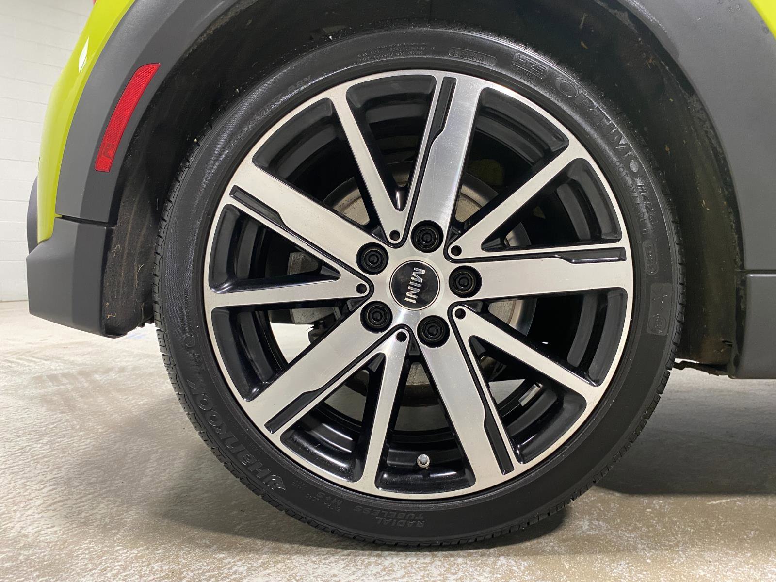 Certified 2023 MINI Cooper S w/ Sidewalk Package image 32