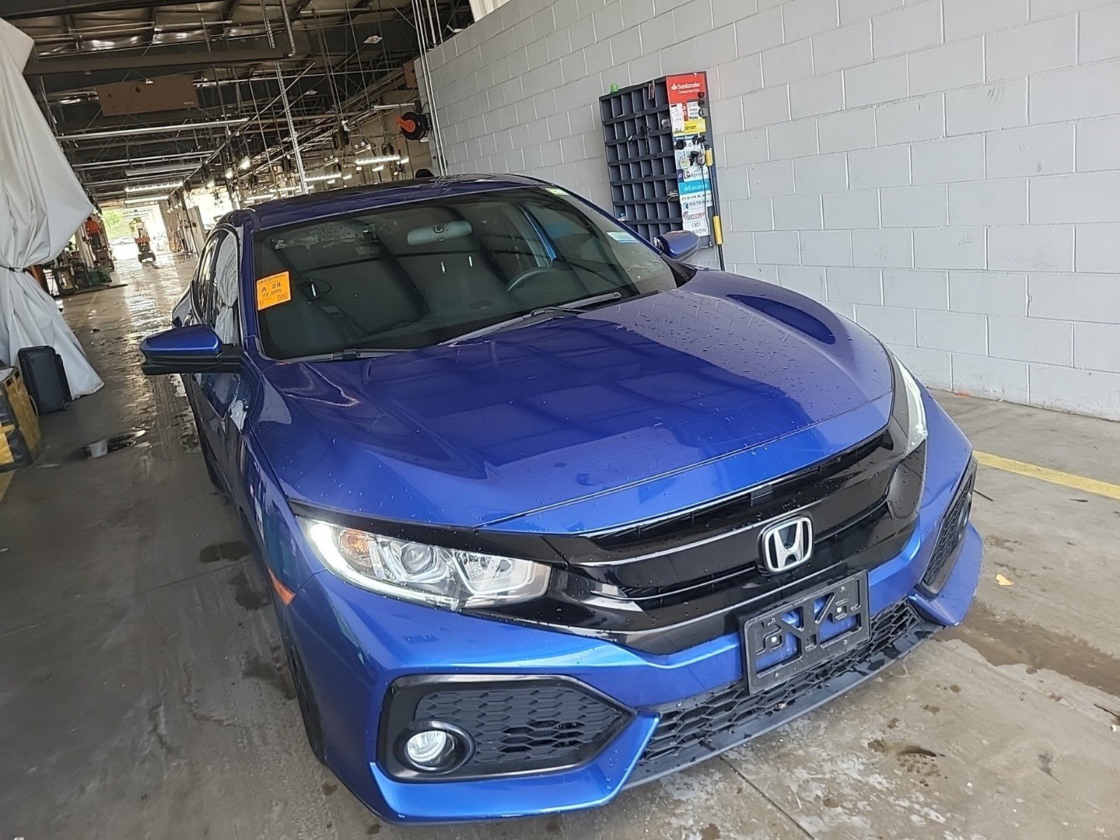 Used 2018 Honda Civic EX image 4