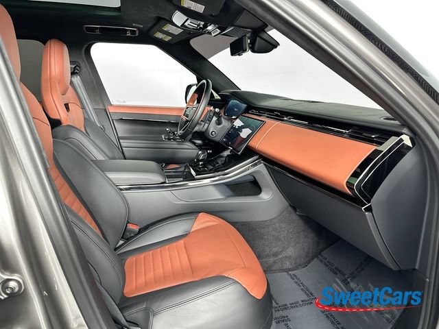 Used 2024 Land Rover Range Rover Sport AWD/4WD image 10