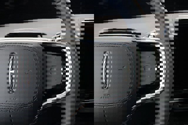 New 2026 Lincoln Nautilus Premier w/ Equipment Group 102A image 37