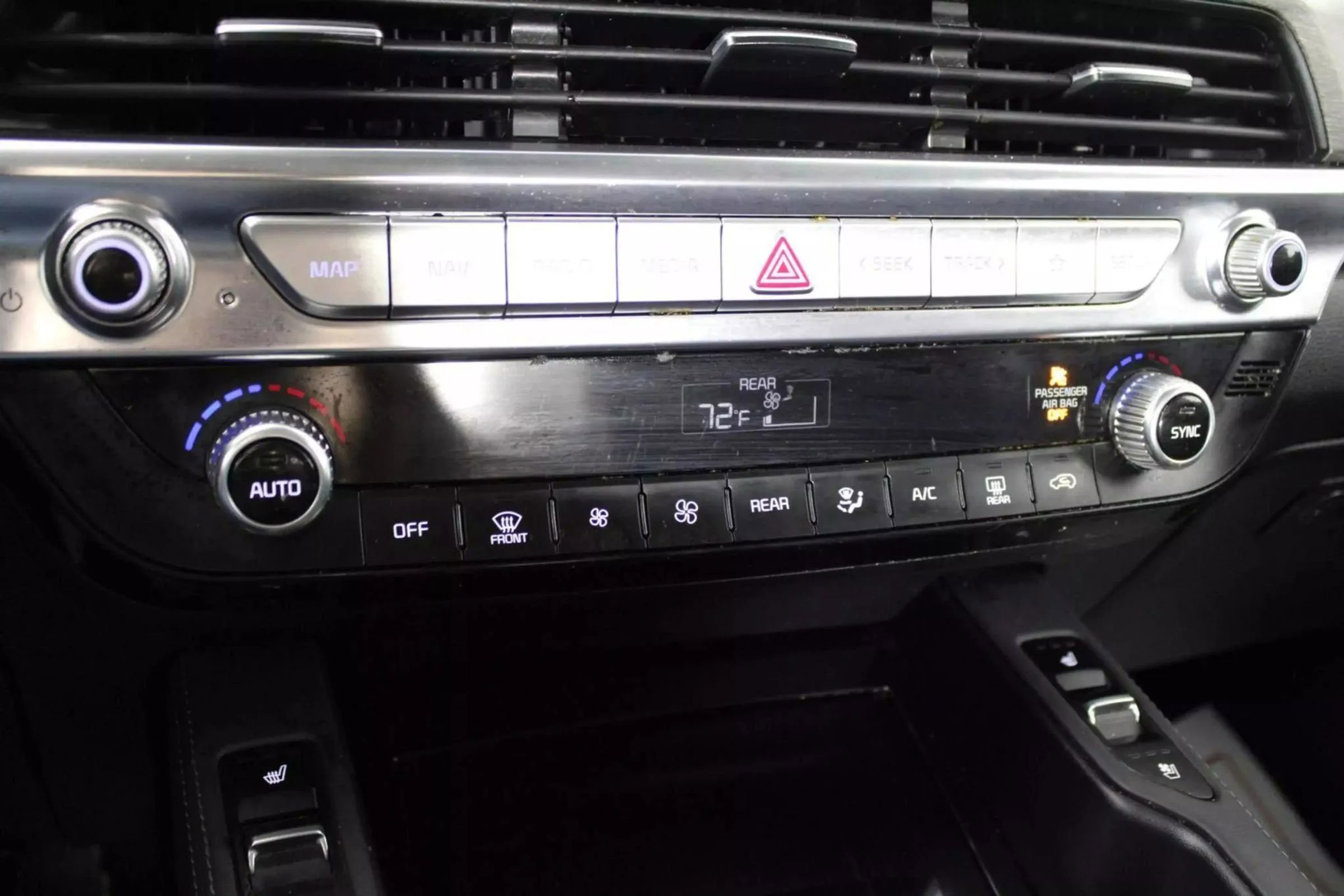 Used 2022 Kia Telluride EX w/ EX Premium Package FWD image 25