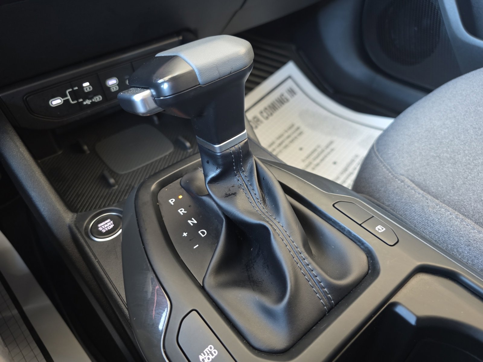 Certified 2025 Kia K4 EX image 19