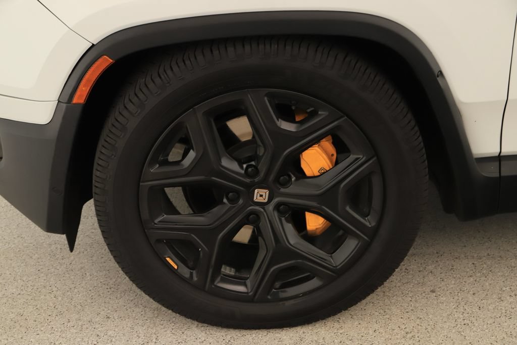 Used 2024 Rivian R1S Adventure AWD/4WD image 35