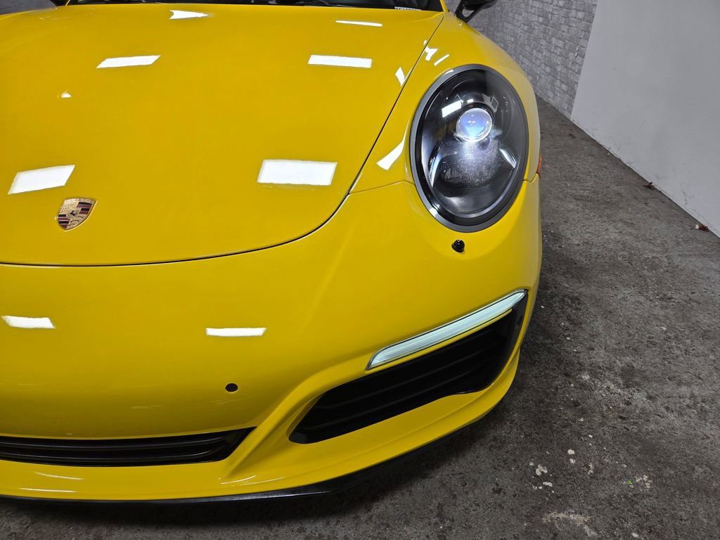 Used 2017 Porsche 911 Carrera 4S image 11