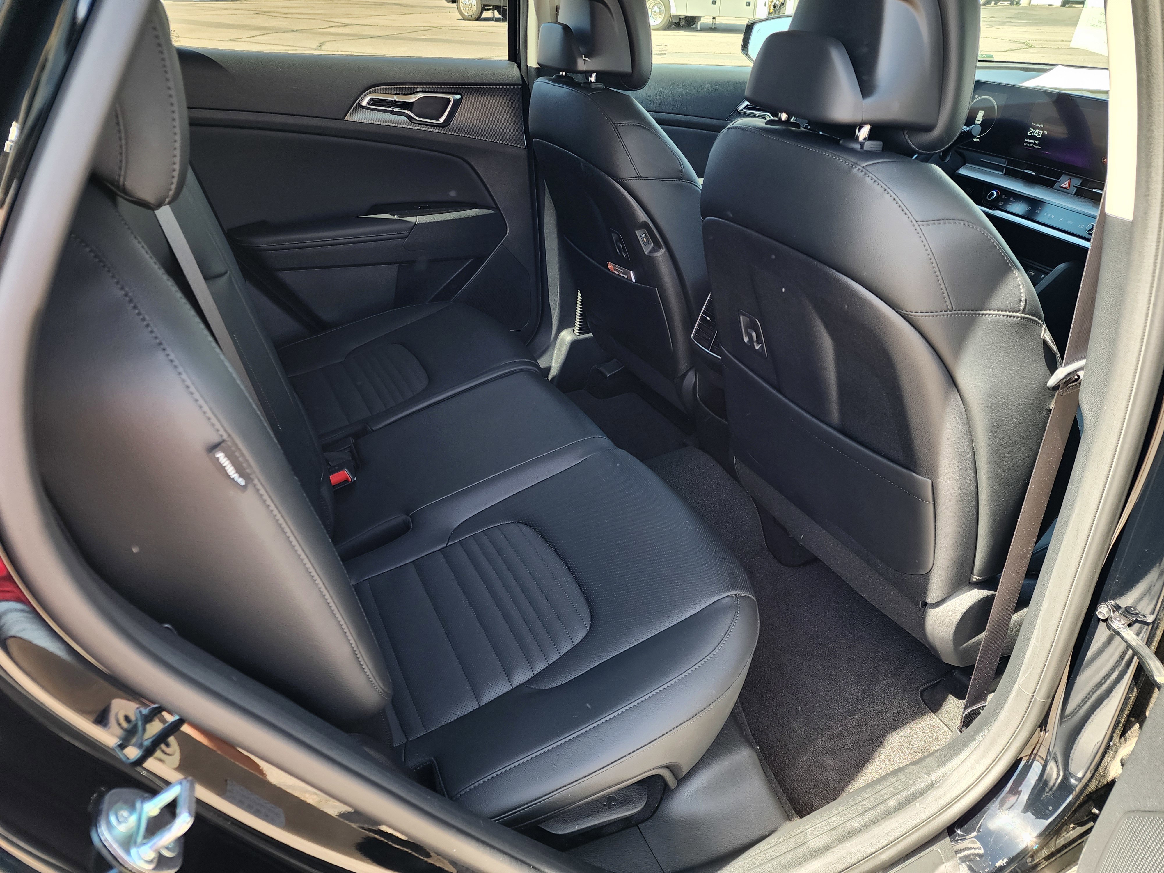Used 2024 Kia Sportage SX AWD/4WD image 11