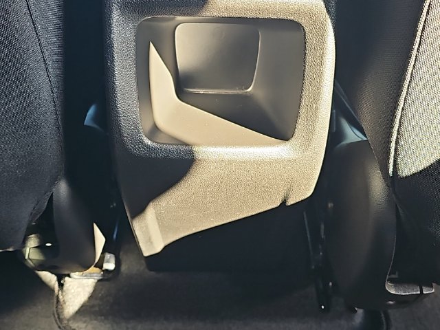 Used 2025 Chevrolet Trax LS w/ LS Convenience Package FWD image 30