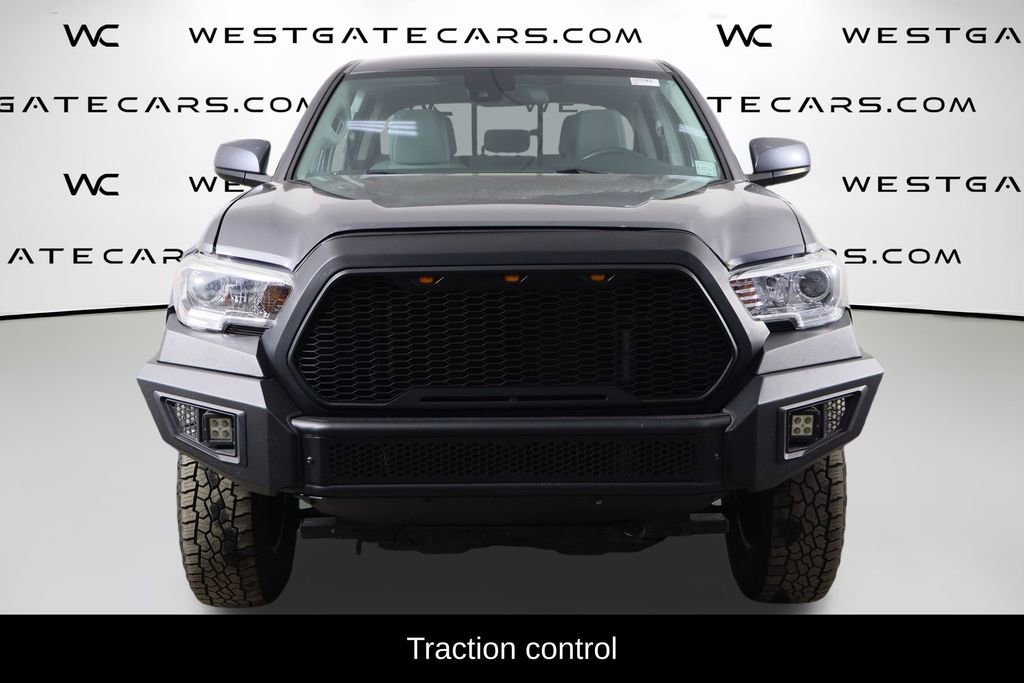 Used 2019 Toyota Tacoma SR image 2