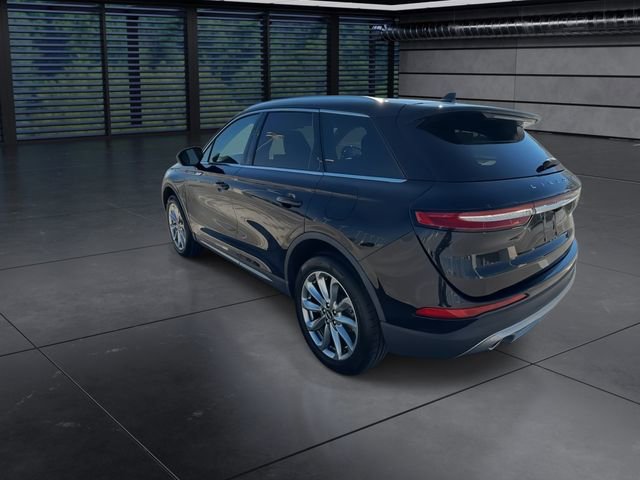 Used 2022 Lincoln Corsair FWD w/ Premium Package image 6