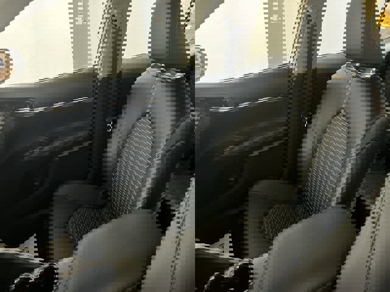 Used 2024 Toyota Camry SE image 26