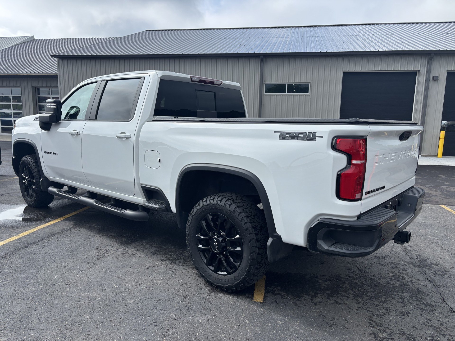 Used 2025 Chevrolet Silverado 2500 LT w/ Trail Boss Package AWD/4WD image 4