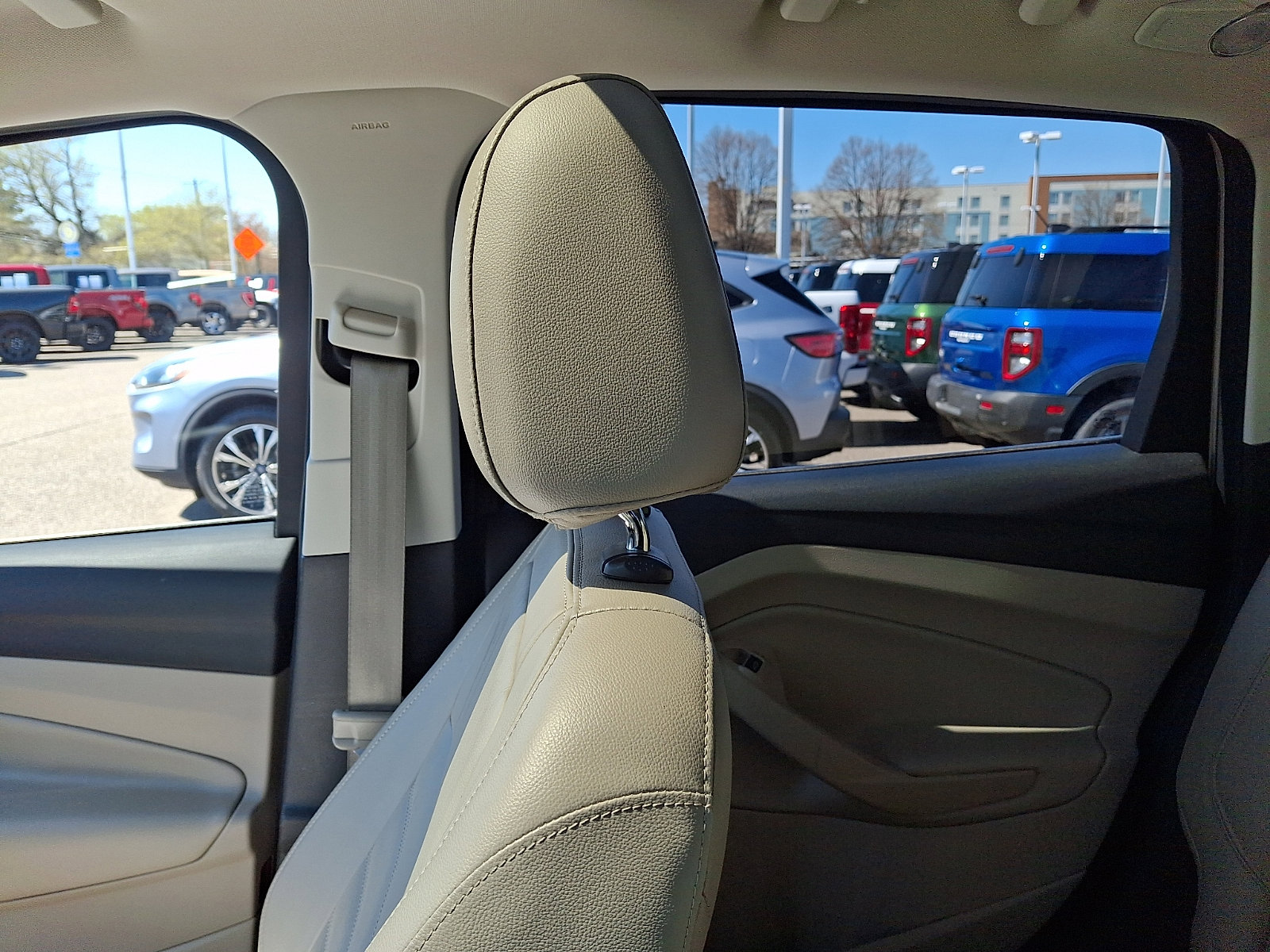 Certified 2017 Ford Escape Titanium image 16