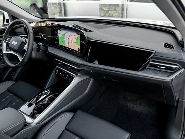 New 2025 Audi Q5 Premium Plus AWD/4WD image 28