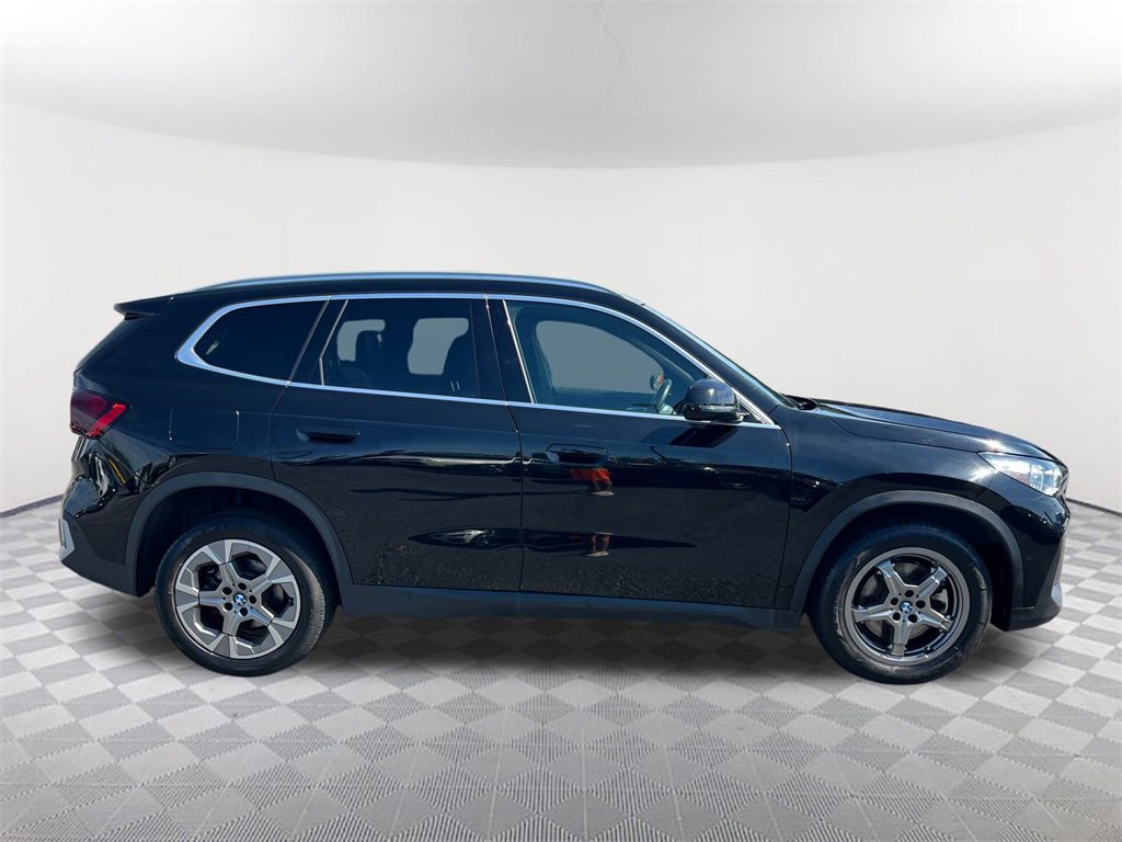 Used 2023 BMW X1 xDrive28i image 4