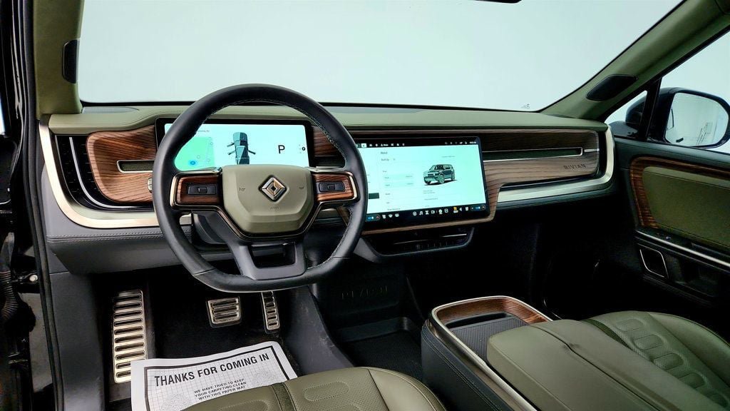 Used 2024 Rivian R1S Adventure AWD/4WD image 18