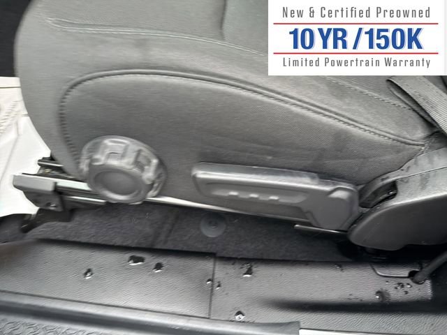 Used 2023 Jeep Wrangler Sport image 13