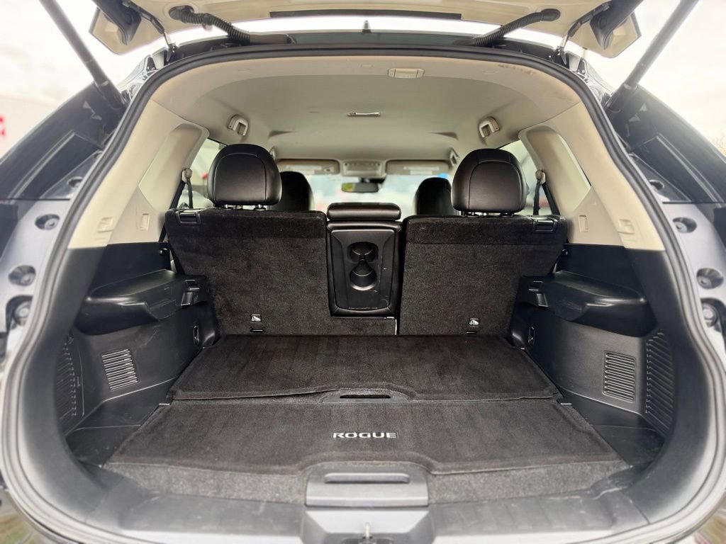 Used 2020 Nissan Rogue SL image 6