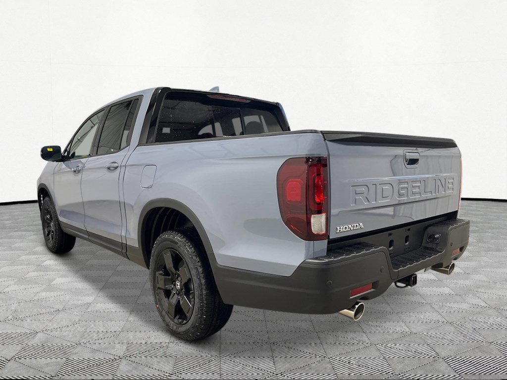 New 2026 Honda Ridgeline Black Edition image 4
