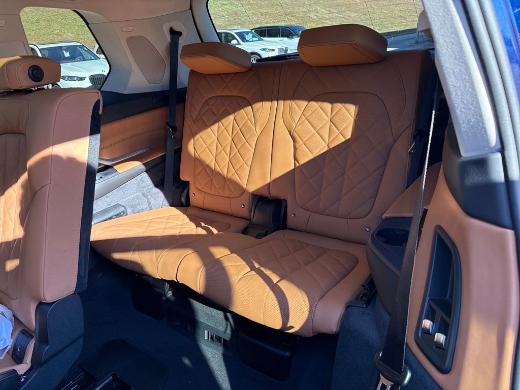 New 2026 BMW X7 xDrive40i image 23