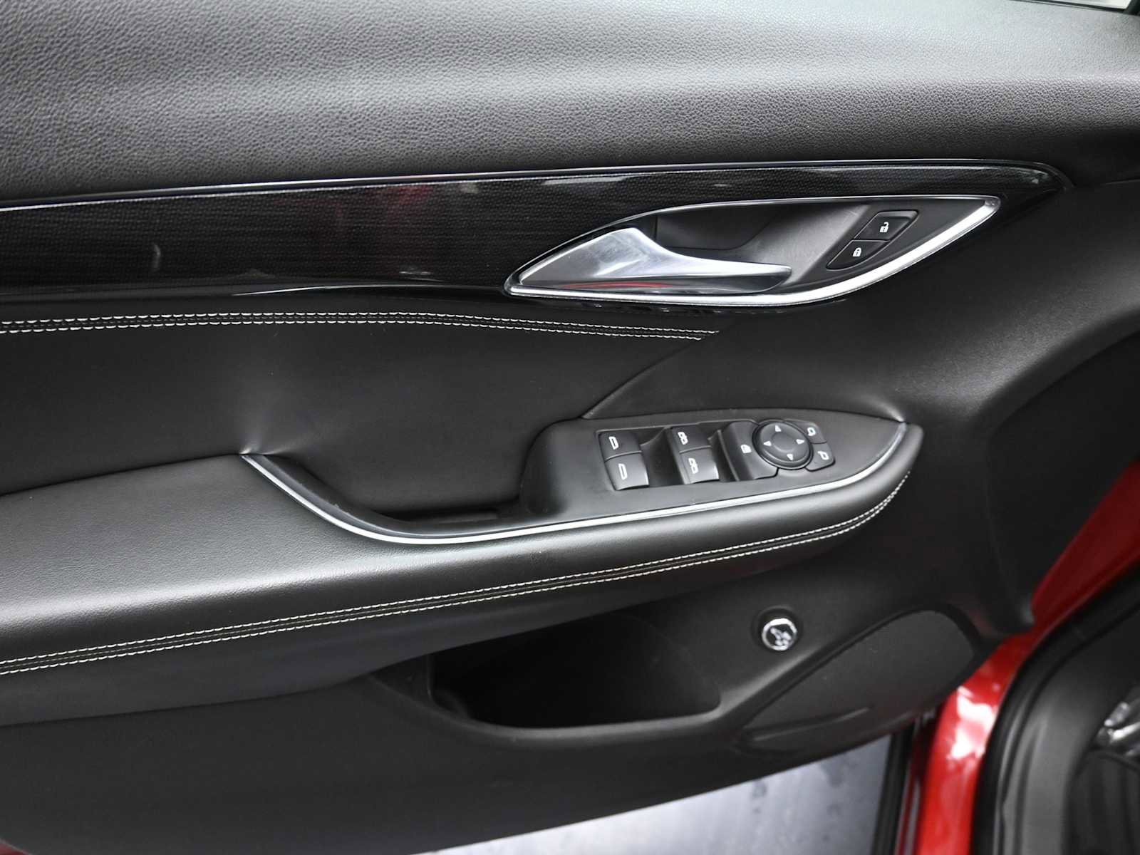 Used 2022 Buick Envision Preferred image 12