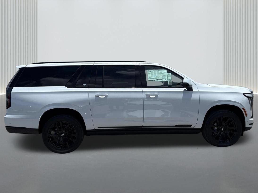 New 2026 Cadillac Escalade ESV Sport w/ LPO, ONYX Package AWD/4WD image 4