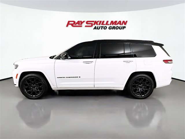 Used 2023 Jeep Grand Cherokee L Summit w/ Advanced Protech Group IV image 4