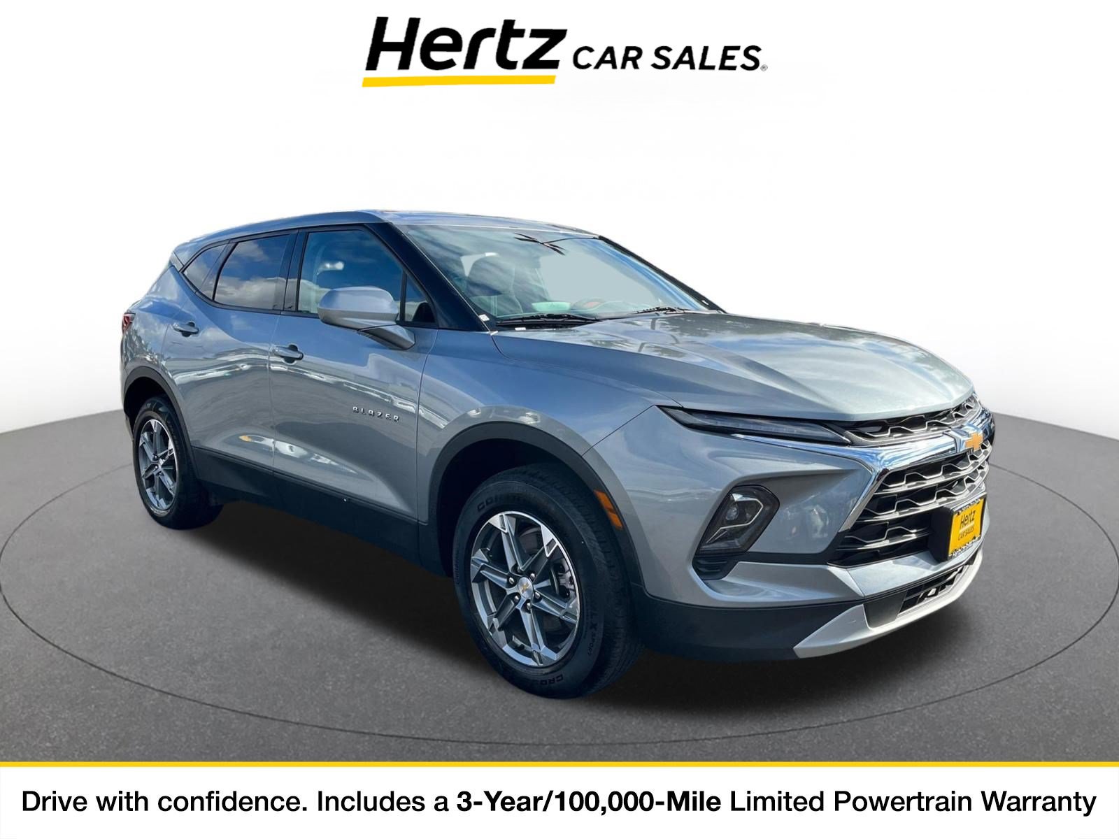 Used 2025 Chevrolet Blazer LT FWD image 1
