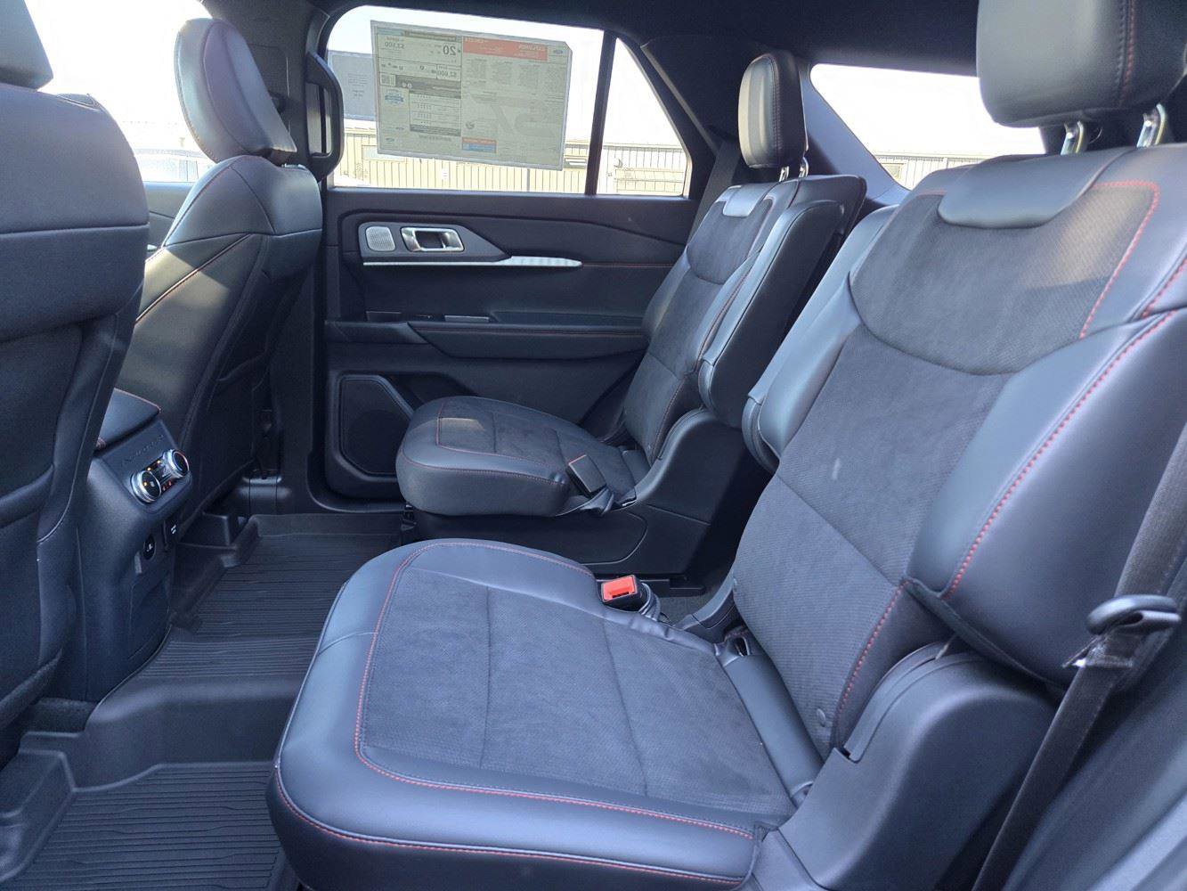 New 2025 Ford Explorer ST image 22